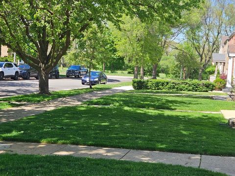 Tiny photo for 4135 N Pontiac Avenue, Chicago, IL 60634 (MLS # 12603423)