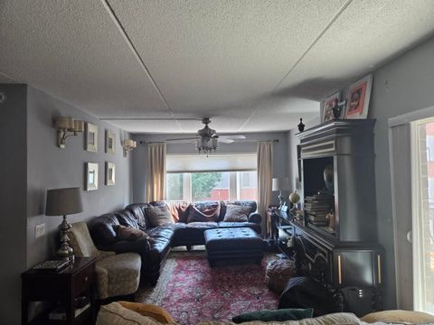 Tiny photo for 811 Chicago Avenue #308, Evanston, IL 60202 (MLS # 12464654)