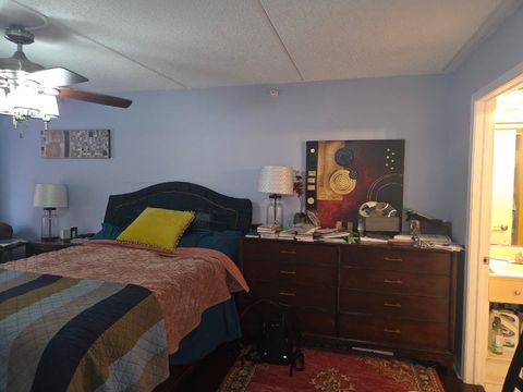 Tiny photo for 811 Chicago Avenue #308, Evanston, IL 60202 (MLS # 12464654)