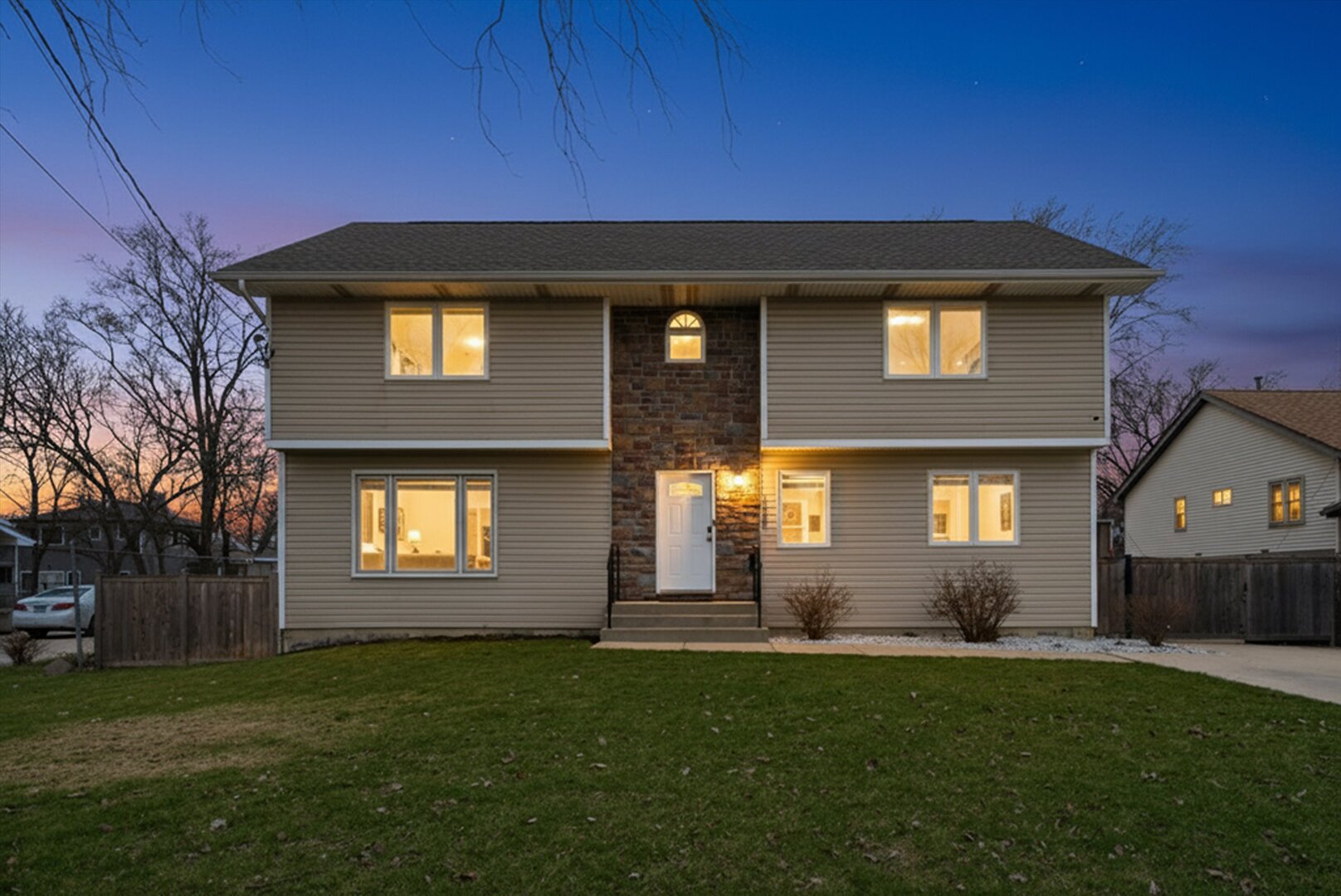 10608 Drummond Avenue