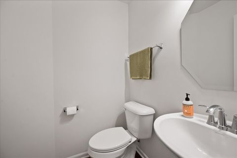 Tiny photo for 706 Springside Court, Oswego, IL 60543 (MLS # 12522356)