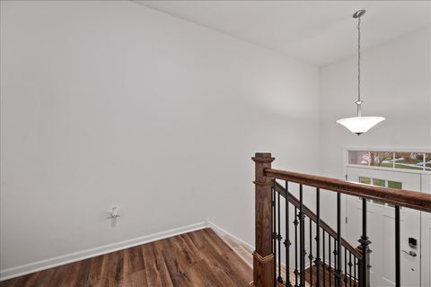 Tiny photo for 706 Springside Court, Oswego, IL 60543 (MLS # 12522356)