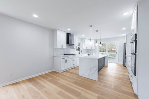 Tiny photo for 5S254 Middle Road, Naperville, IL 60563 (MLS # 12616265)