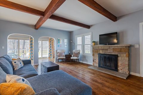 Tiny photo for 1418 Winaki Trail, Algonquin, IL 60102 (MLS # 12600407)