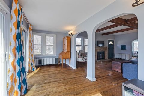 Tiny photo for 1418 Winaki Trail, Algonquin, IL 60102 (MLS # 12600407)