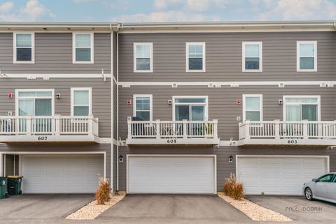 Tiny photo for 605 Acadia Avenue, Mundelein, IL 60060 (MLS # 12703568)