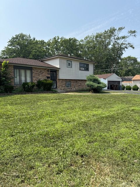 Photo of 2900 175th Street, Hazel Crest, IL 60429 (MLS # 12623314)
