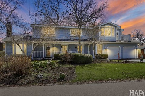 Photo of 33254 N Cove Road, Grayslake, IL 60030 (MLS # 12612006)