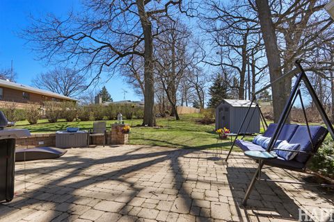 Tiny photo for 33254 N Cove Road, Grayslake, IL 60030 (MLS # 12612006)
