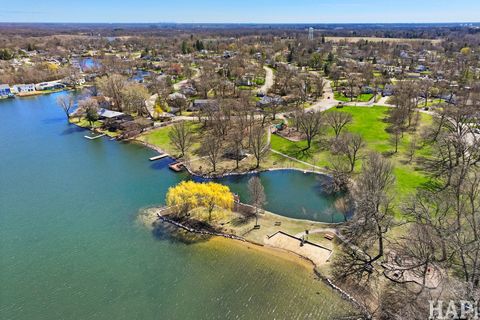 Tiny photo for 33254 N Cove Road, Grayslake, IL 60030 (MLS # 12612006)