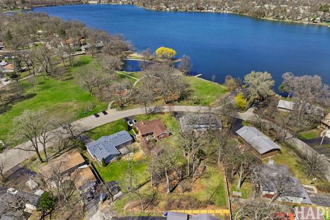 Tiny photo for 33254 N Cove Road, Grayslake, IL 60030 (MLS # 12612006)