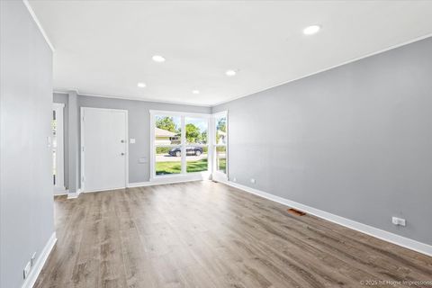 Tiny photo for 409 Wilshire Street, Park Forest, IL 60466 (MLS # 12469867)