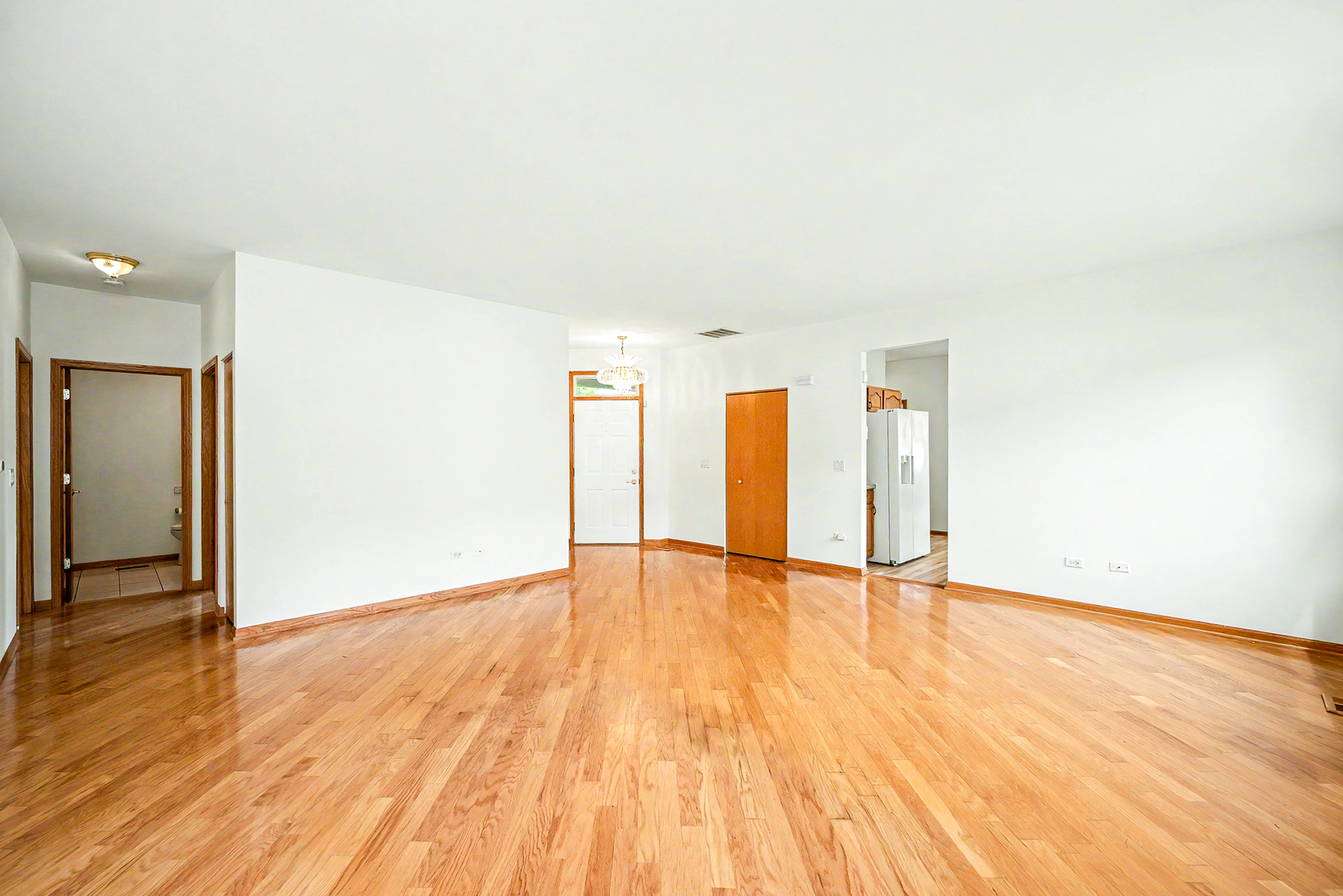20827 W Honeysuckle Court