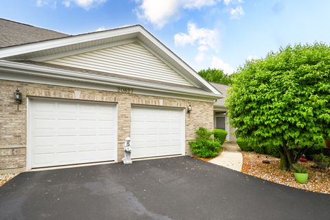 Photo of 20827 W Honeysuckle Court, Plainfield, IL 60544 (MLS # 12650633)