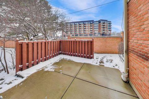 Tiny photo for 220 University Drive #220, Mount Prospect, IL 60056 (MLS # 12587875)