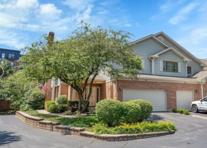 220 University Drive 220