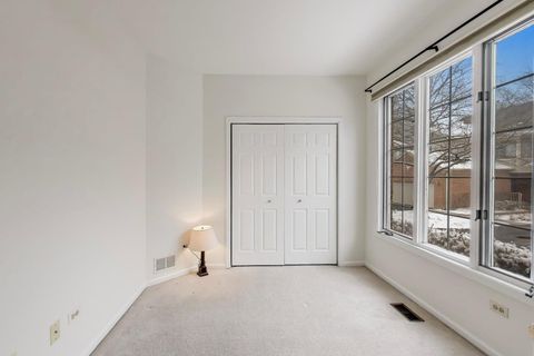 Tiny photo for 220 University Drive #220, Mount Prospect, IL 60056 (MLS # 12587875)