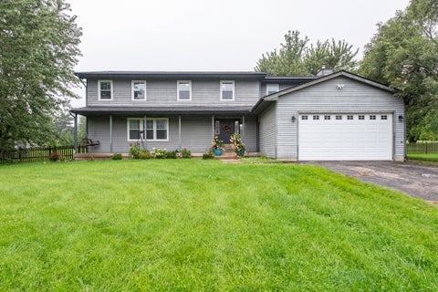 Photo of 542 Meadow Court, Winthrop Harbor, IL 60096 (MLS # 12763348)
