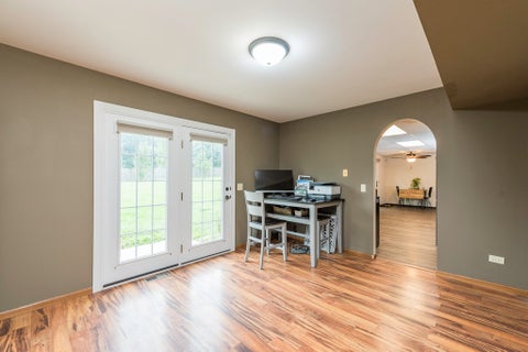 Tiny photo for 542 Meadow Court, Winthrop Harbor, IL 60096 (MLS # 12763348)