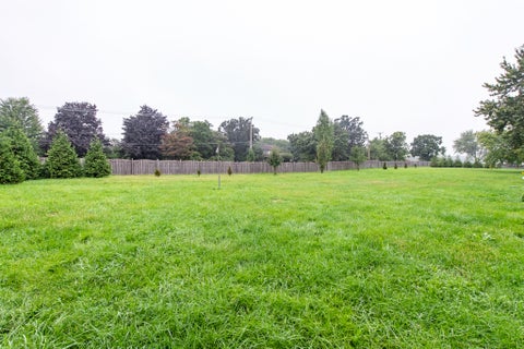 Tiny photo for 542 Meadow Court, Winthrop Harbor, IL 60096 (MLS # 12763348)