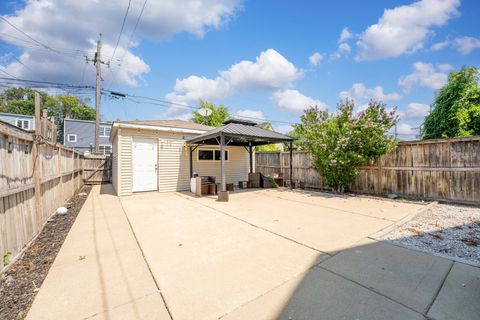 Tiny photo for 4408 W Cortez Street, Chicago, IL 60651 (MLS # 12443630)