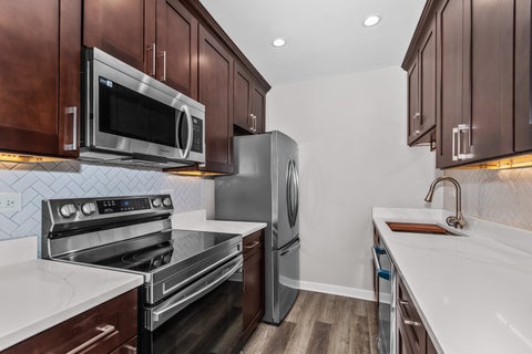 Tiny photo for 938 NORTH Boulevard #402, Oak Park, IL 60301 (MLS # 12754652)