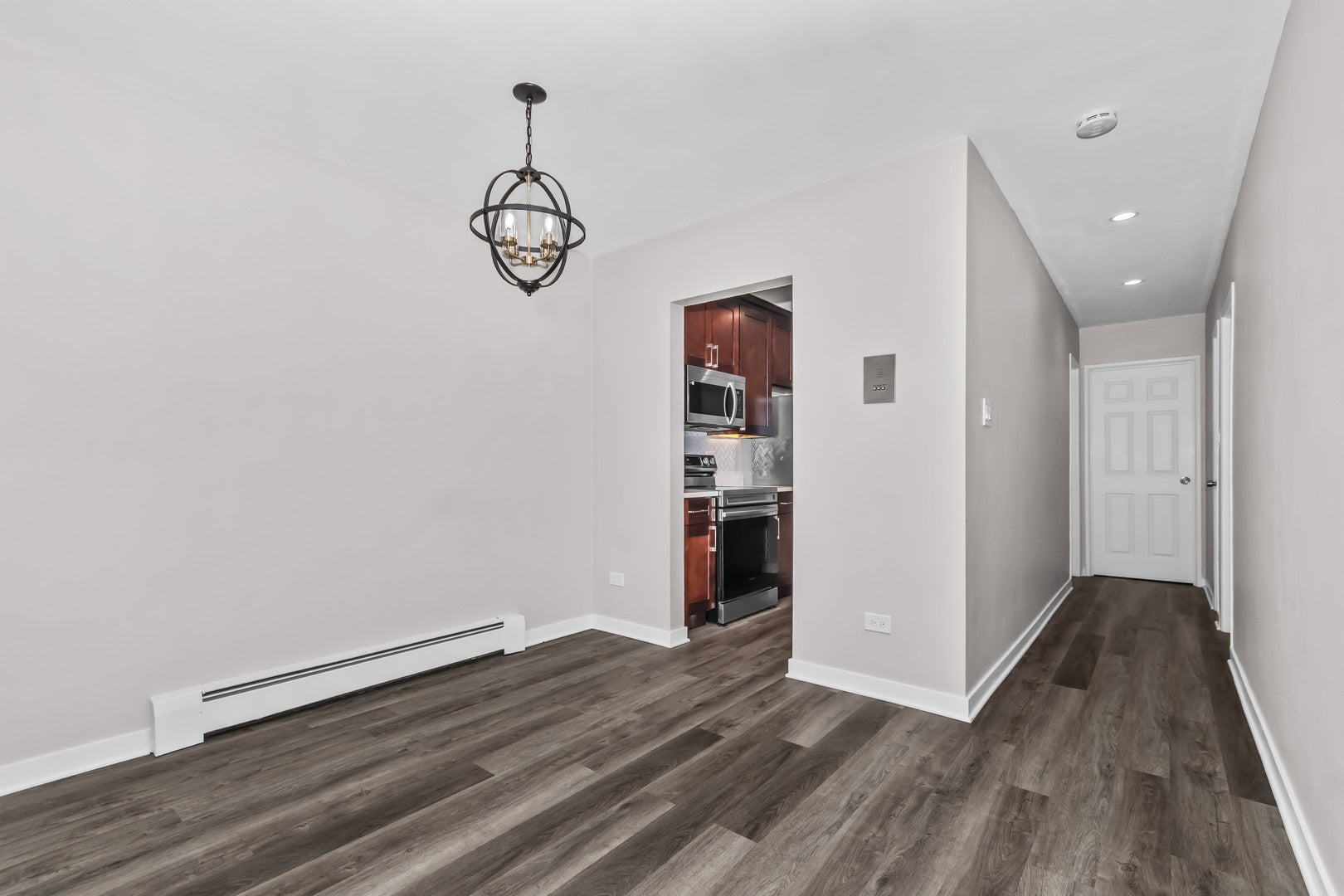 938 NORTH Boulevard 402