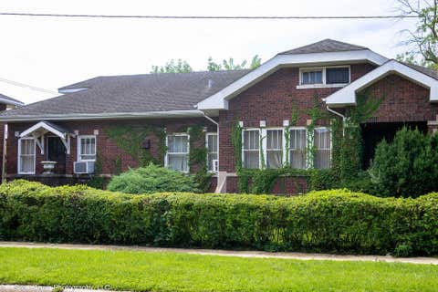 Tiny photo for 8001 S Oglesby Avenue, Chicago, IL 60617 (MLS # 12727282)