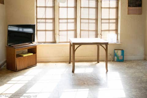 Tiny photo for 8001 S Oglesby Avenue, Chicago, IL 60617 (MLS # 12727282)