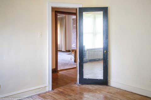 Tiny photo for 8001 S Oglesby Avenue, Chicago, IL 60617 (MLS # 12727282)