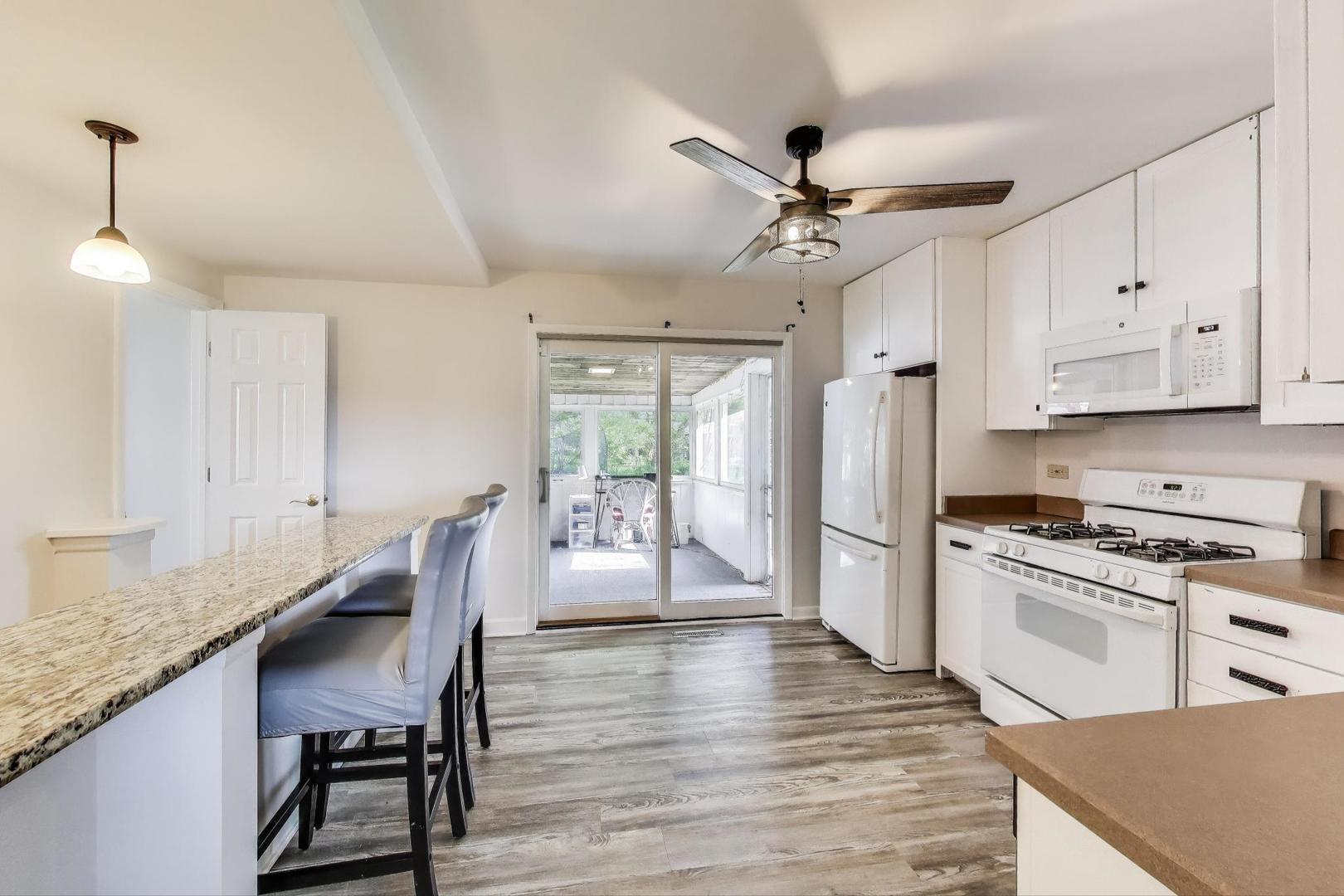 2906 Killarney Drive