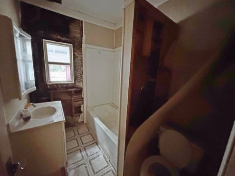 Tiny photo for 43 Westclox Avenue, Peru, IL 61354 (MLS # 12399281)