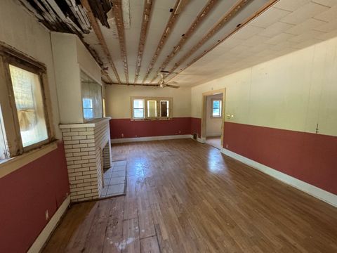 Tiny photo for 43 Westclox Avenue, Peru, IL 61354 (MLS # 12399281)