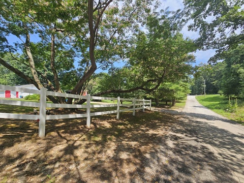 Tiny photo for 19503 N Moonbeam Lane, Mt Vernon, IL 62864 (MLS # 12775430)
