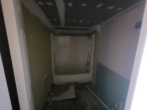 Tiny photo for 208 N WASHINGTON Street, Hurst, IL 62949 (MLS # EB460340)