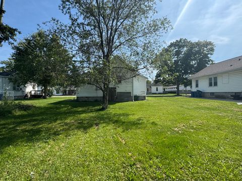Tiny photo for 511 E Prairie Street, Pontiac, IL 61764 (MLS # 12466371)
