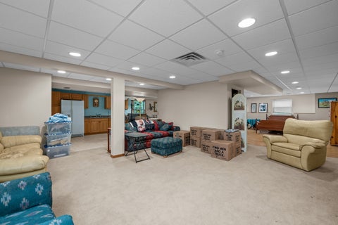 Tiny photo for 625 S Utah Avenue, Davenport, IA 52802 (MLS # 12649130)