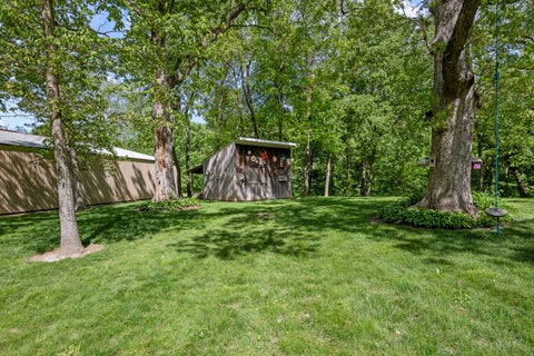 Tiny photo for 625 S Utah Avenue, Davenport, IA 52802 (MLS # 12649130)