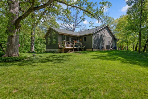 Tiny photo for 625 S Utah Avenue, Davenport, IA 52802 (MLS # 12649130)