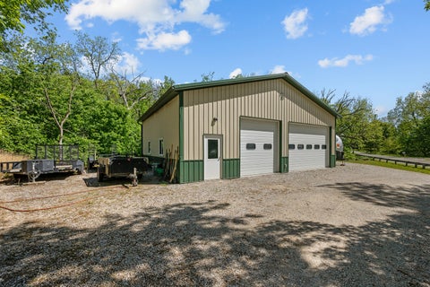 Tiny photo for 625 S Utah Avenue, Davenport, IA 52802 (MLS # 12649130)