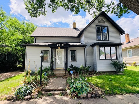 Photo of 1712 Carney Avenue, Rockford, IL 61103 (MLS # 12689532)