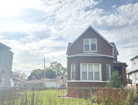 3555 W 65th Place Chicago IL 60629