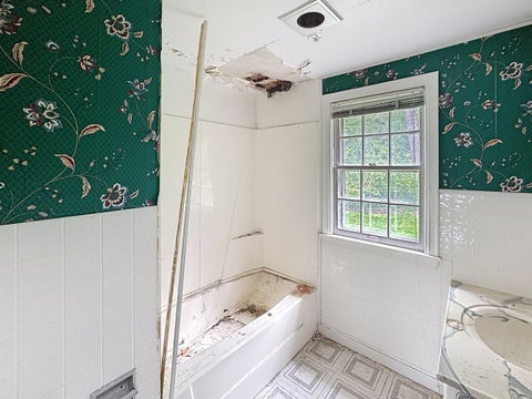 Tiny photo for 1418 35th Avenue, Rock Island, IL 61201 (MLS # 12761519)