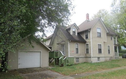 Tiny photo for 1027 Grant Avenue, Rockford, IL 61103 (MLS # 12501879)