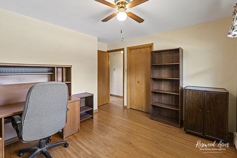 Tiny photo for 14508 Ingleside Avenue, Dolton, IL 60419 (MLS # 12503811)