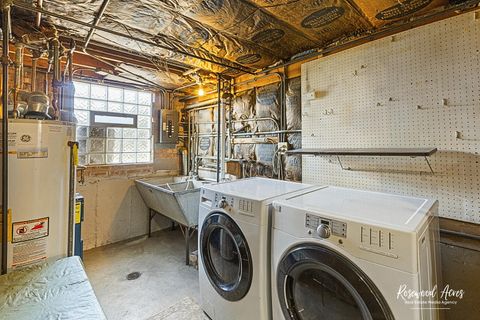 Tiny photo for 14508 Ingleside Avenue, Dolton, IL 60419 (MLS # 12503811)