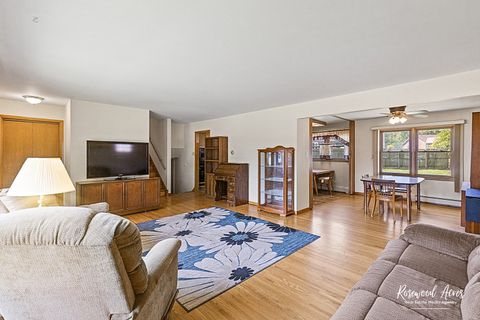 Tiny photo for 14508 Ingleside Avenue, Dolton, IL 60419 (MLS # 12503811)