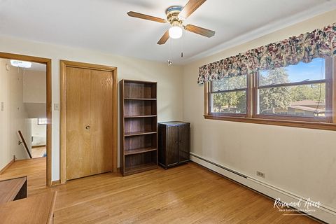 Tiny photo for 14508 Ingleside Avenue, Dolton, IL 60419 (MLS # 12503811)