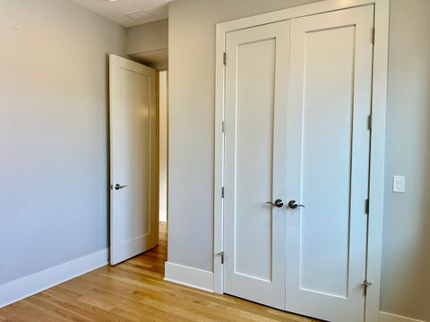 Tiny photo for 4133 N Kenmore Avenue #2E, Chicago, IL 60613 (MLS # 12487192)