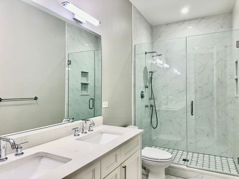 Tiny photo for 4133 N Kenmore Avenue #2E, Chicago, IL 60613 (MLS # 12487192)